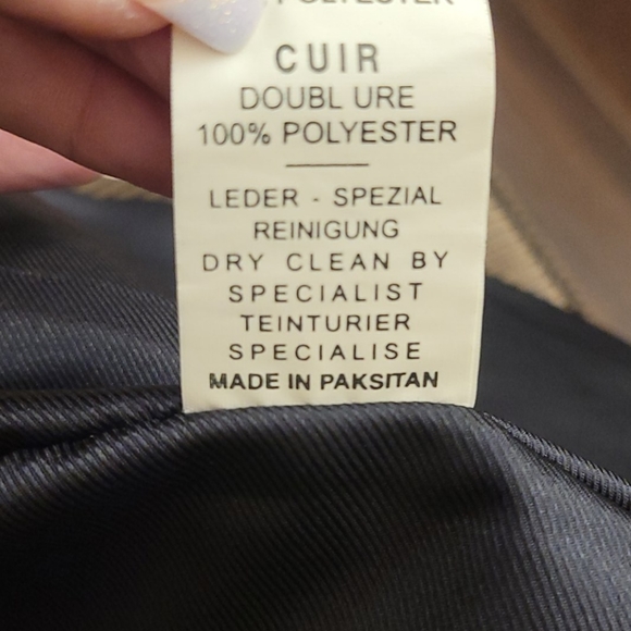 New Light weight  leather  jacket - Picture 9 of 9